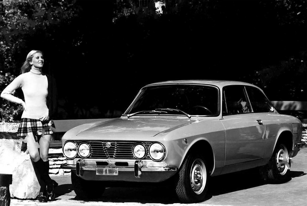 1971 Alfa Romeo 2000 GT Veloce 105